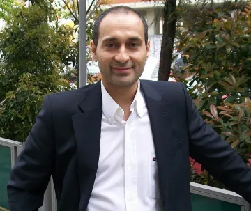 Внук на комита играе за Кунева