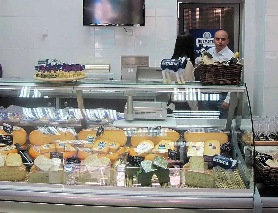 Държавата остави дребните предприемачи сами срещу големите вериги