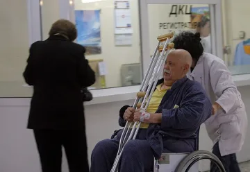 Петров се закани: Тежки глоби за лъжливи клиники