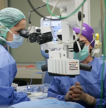 Болници пълни с фантоми, точат Касата