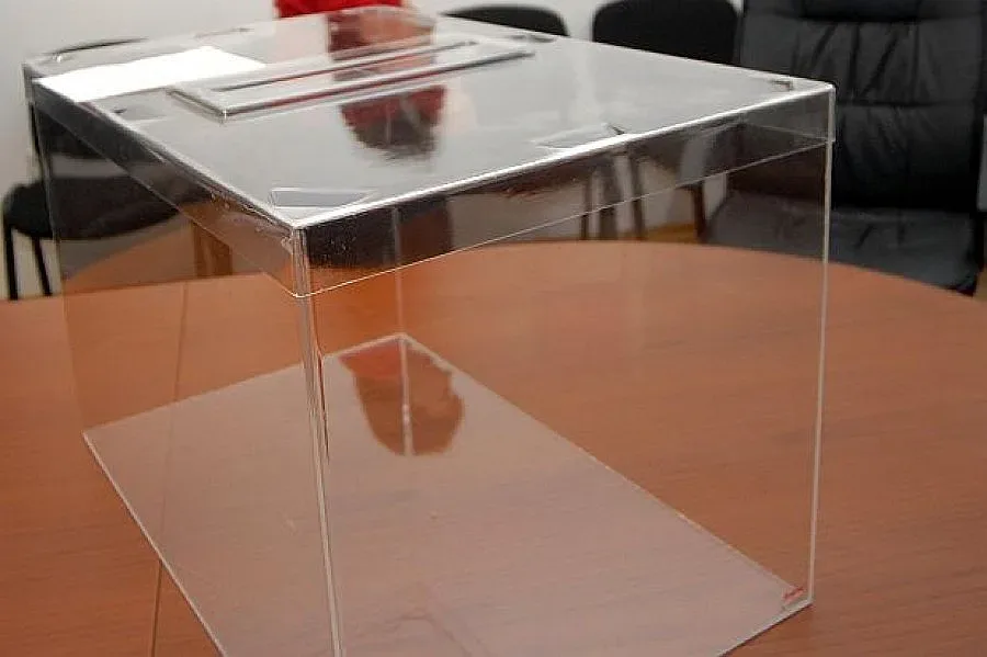 "Алфа Рисърч": ГЕРБ води БСП с 5.6 %