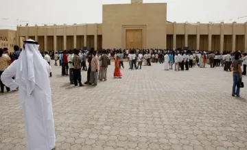 Саудитска Арабия изгони трима мъже, били "много красиви"