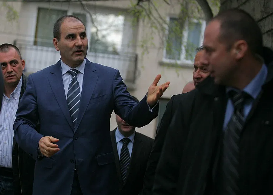 Цветанов: Политическата криза обрича бизнеса