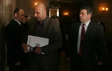 БСП иска отстраняване на Флоров