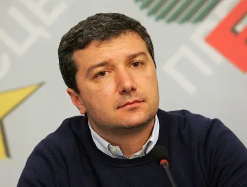 Драгомир Стойнев: Незаконните подслушвания са символ на дестабилизация в държавата 