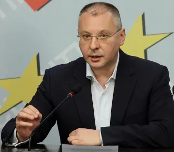 БСП-Благоевград даде старт на кампанията си в театър