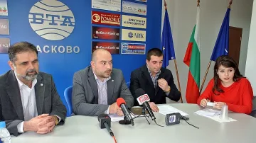 "Атака": Чуждите монополи вън от България!