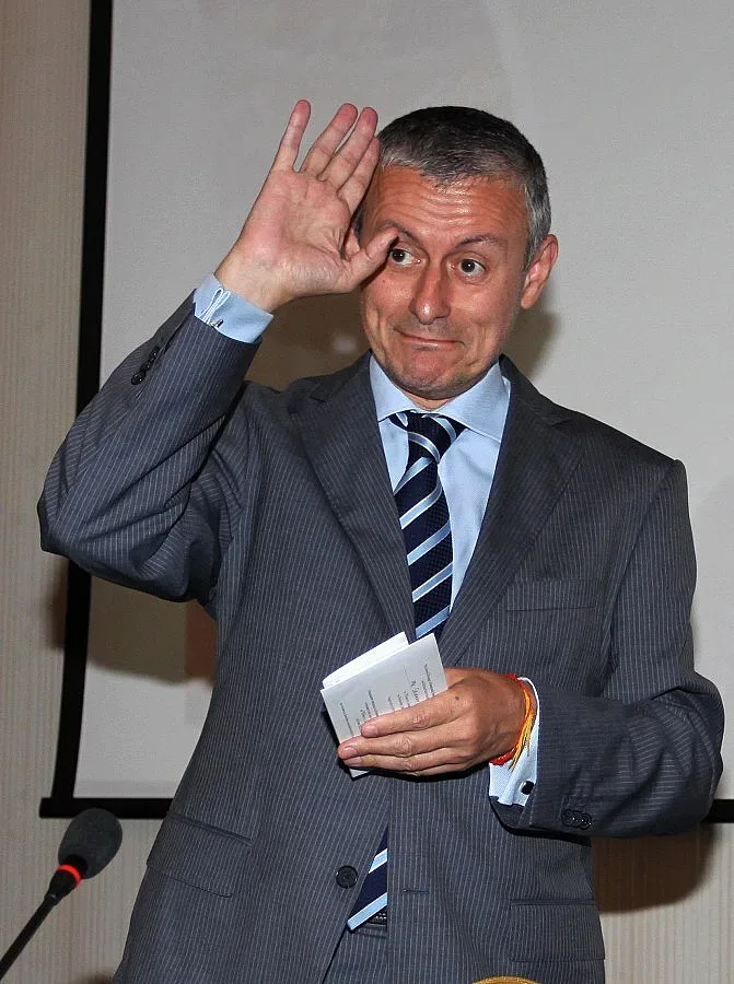 Паси: Да подслушват терористите, не българите