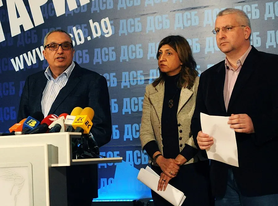 Иван Костов: Всички партии завиха наляво