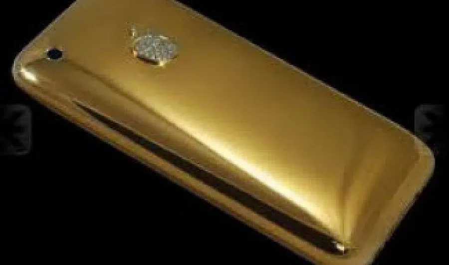 Китаец дава 12 евро млн. за златен iPhone 5