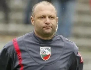 Ристосков свири "Левски"- "Локомотив" (Сф)