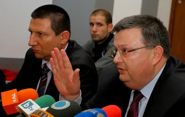 МВР е подслушвало незаконно