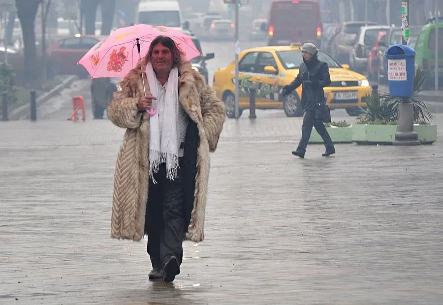 Пак хладно, идат дъждове