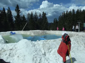 Закриват сезона в Пампорово със снежно шоу