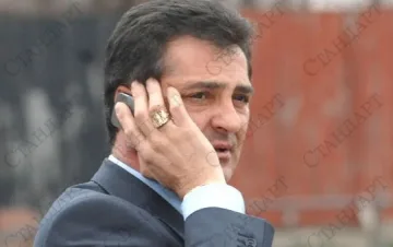 Николай Гигов скочи срещу Стефан Спасов