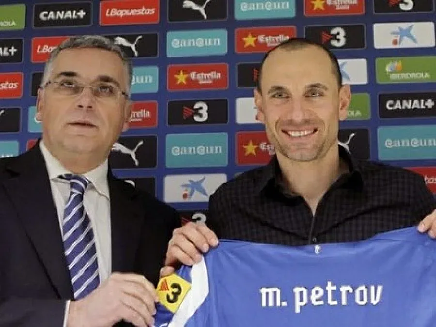 Любо Пенев гледа Мартин Петров на живо