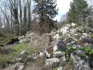 Разходка из "Врана" само с охрана