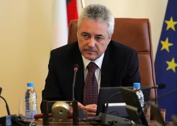 Премиерът Марин Райков обеща честни избори