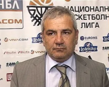 Гайдари и имами пълнят парламента