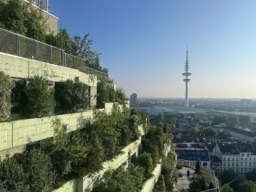 Бункер на Хитлер стана хотел. Избиват се за него