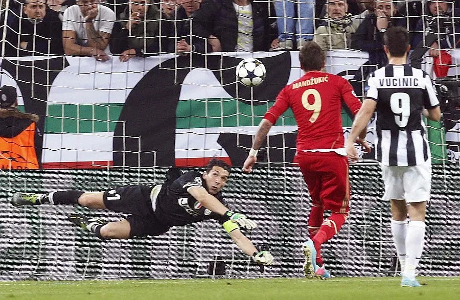 "Байерн" – "Барса" и "Борусия" – "Реал" на полуфиналите в ШЛ