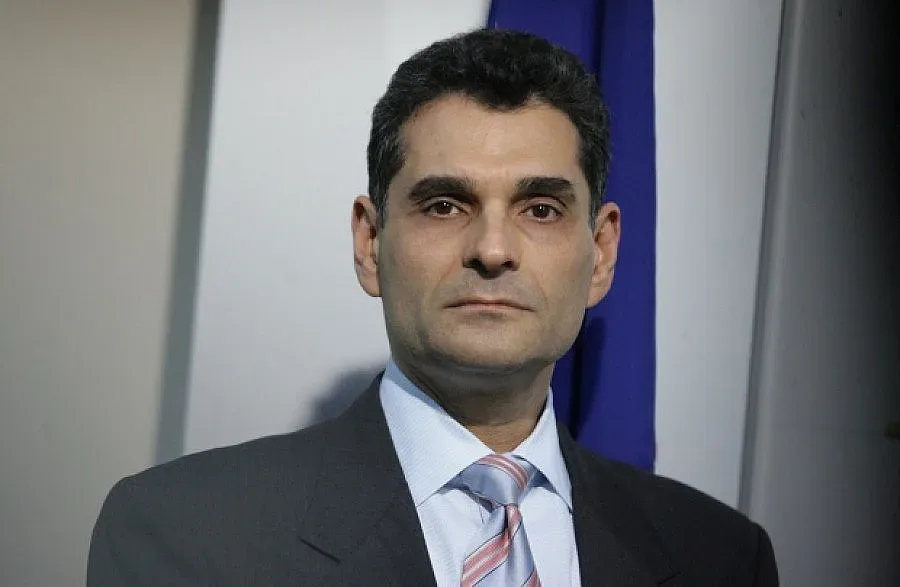 Скандал с досието на Божан Стоянов