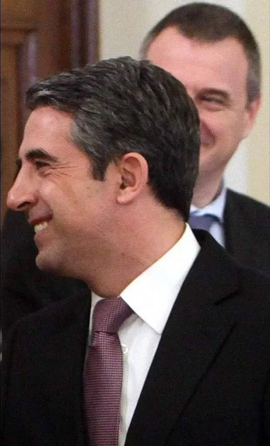 Служебен министър в стола на Йовчев