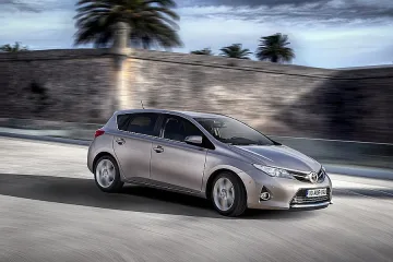 Новият Auris жадува да го пришпориш
