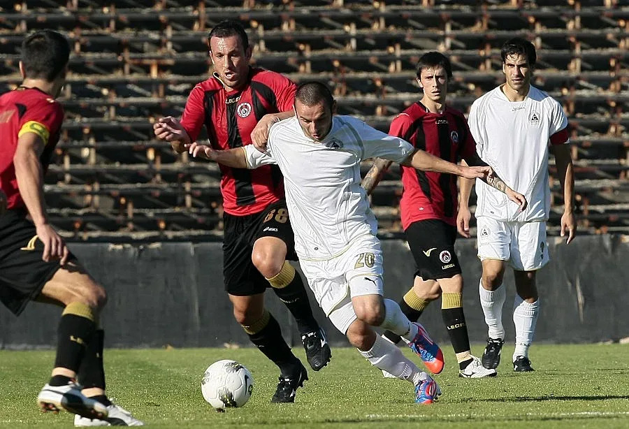 "Локо Сф" вгорчи юбилея на  "Славия" с 1:0