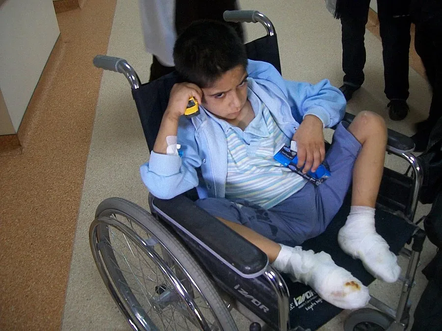 Връзвали Цецко в щайга на балкона