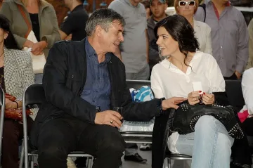 Софиянска и Антон Божков с камерна сватба