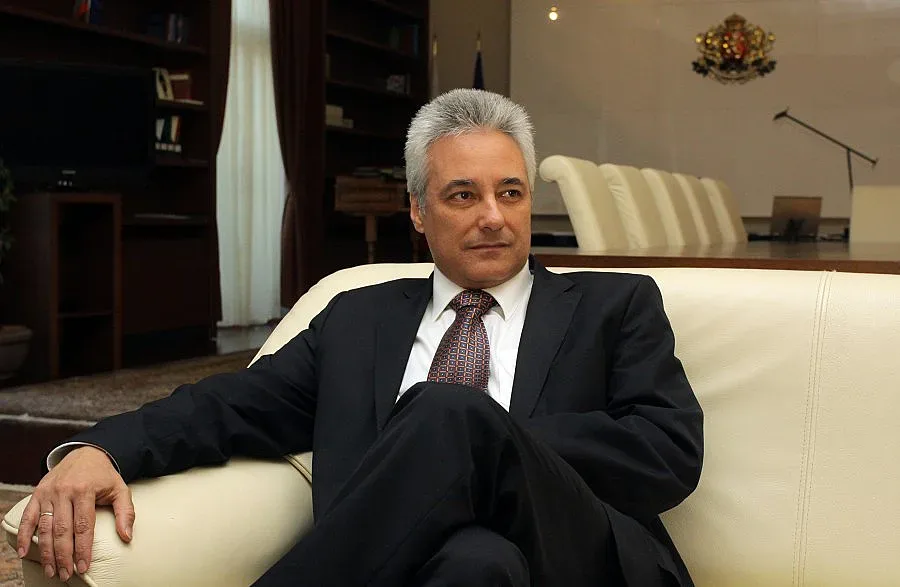 Премиерът зове ромите да не продават гласа си