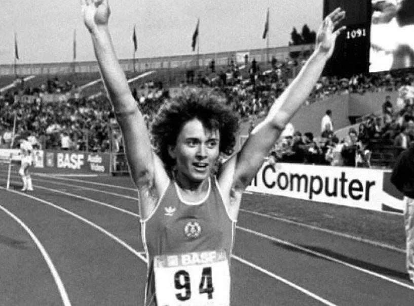 Изумително! Контузена атлетка прати сестра си на Олимпиадата