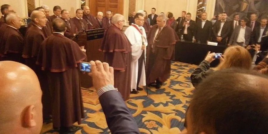 Мешерето си избра Приор