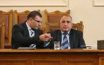 Бойко се извинява за грешките на Дянков