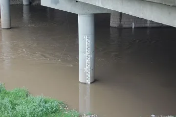 Режат европарите за зелен ток