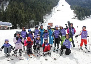 Финалистите в „Научи се да караш ски” тренират здраво в Банско