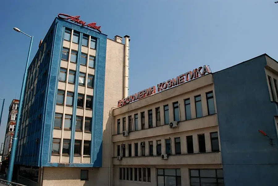 Разпродажбата на "Ален мак" зацикли