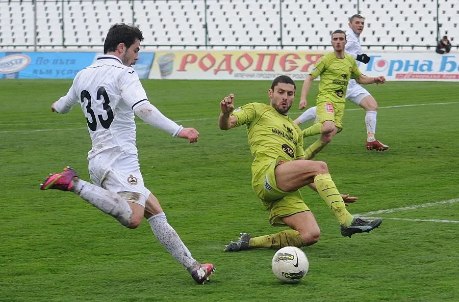 "Славия" и "Берое" на полуфинал