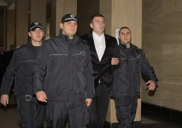 Обвиниха Октай в опит за убийство на Доган