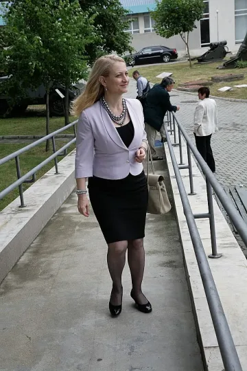 Цвета Маркова трета в листата на Кунева край морето