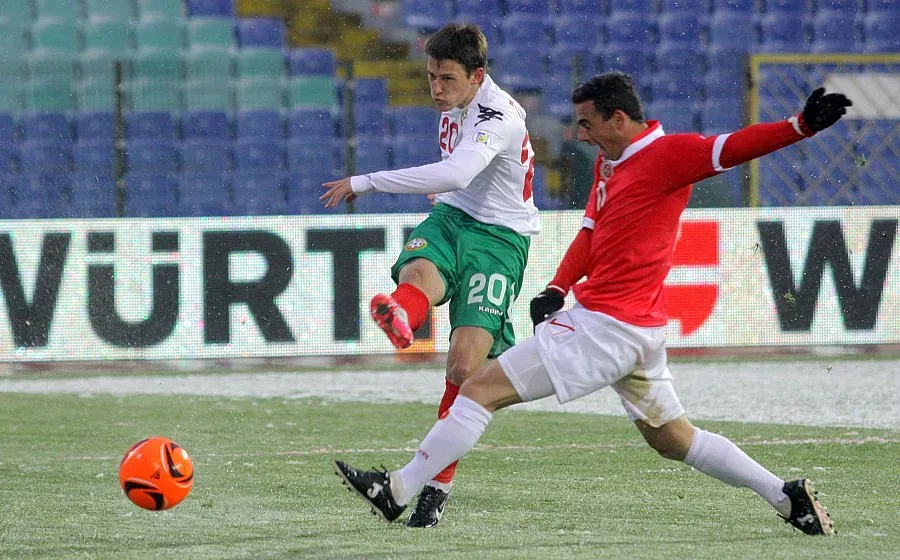 Лавина от хвалби за Тонев в Полша