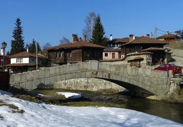 Мост стряска петрички села, чакат експерти и водолази