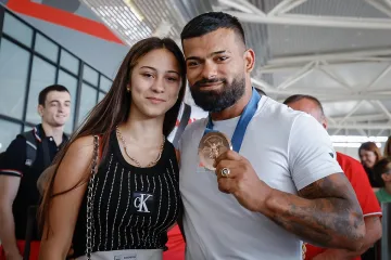 Бронзов медал, олимпийска сватба. Нов живот за Божидар Андреев