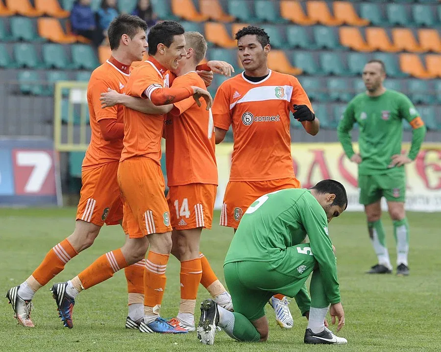 Камата размаха пръст към съдиите