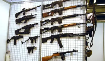 Блокираха проект за договор за търговия с оръжие