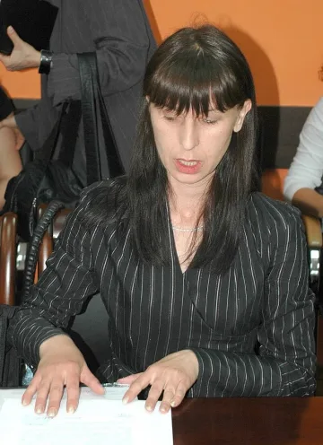 И видинска депутатка се регистрира на борсата