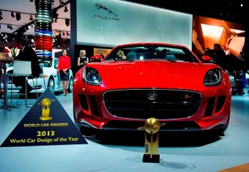 Избраха Jaguar F-TYPE за най-красивата кола