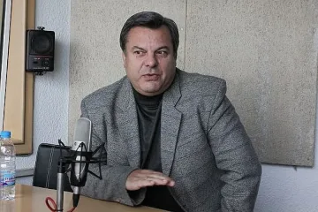 Евгений Бакърджиев в СДС