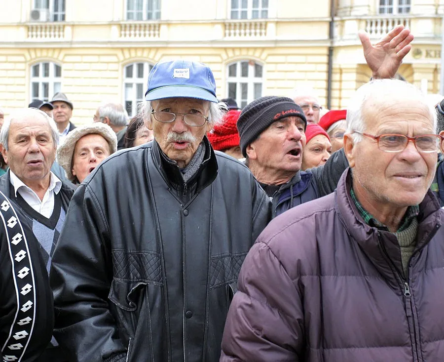 24 000 пенсионери без увеличение от април